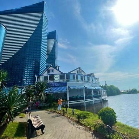 Orbi City - Seaside Apartmentsバトゥーミ エクステリア 写真