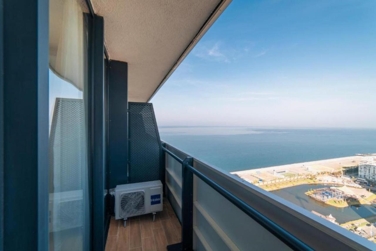 Orbi City - Seaside Apartmentsバトゥーミ エクステリア 写真