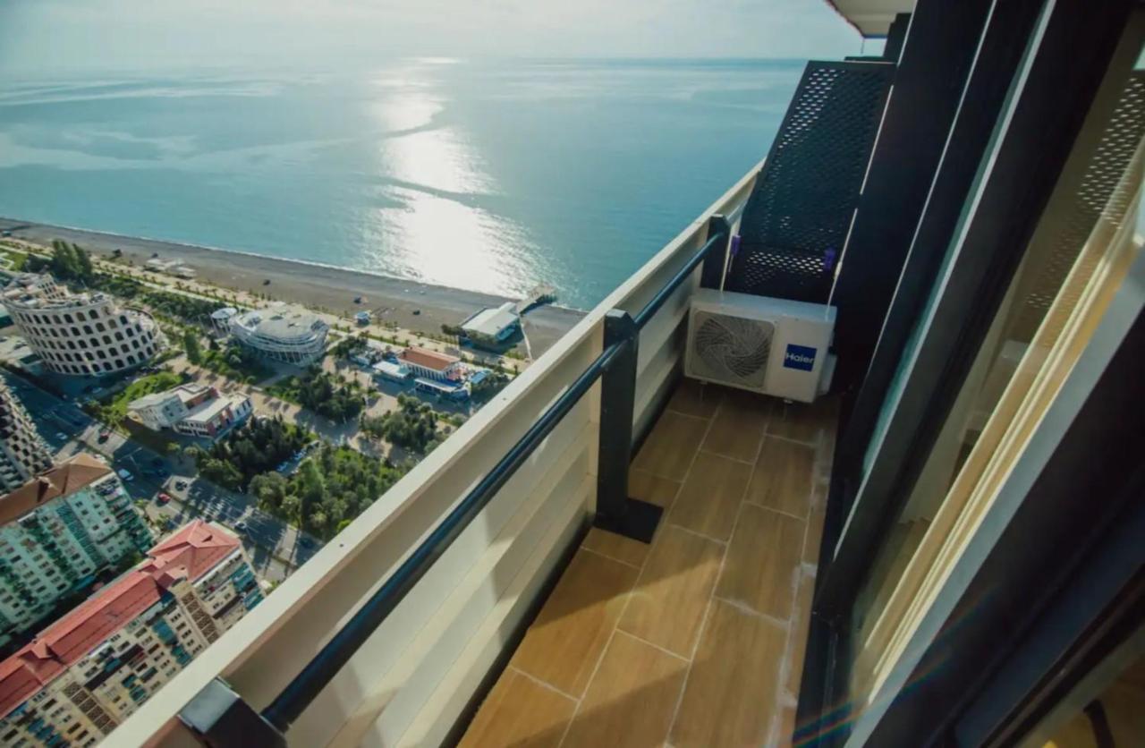 Orbi City - Seaside Apartmentsバトゥーミ エクステリア 写真