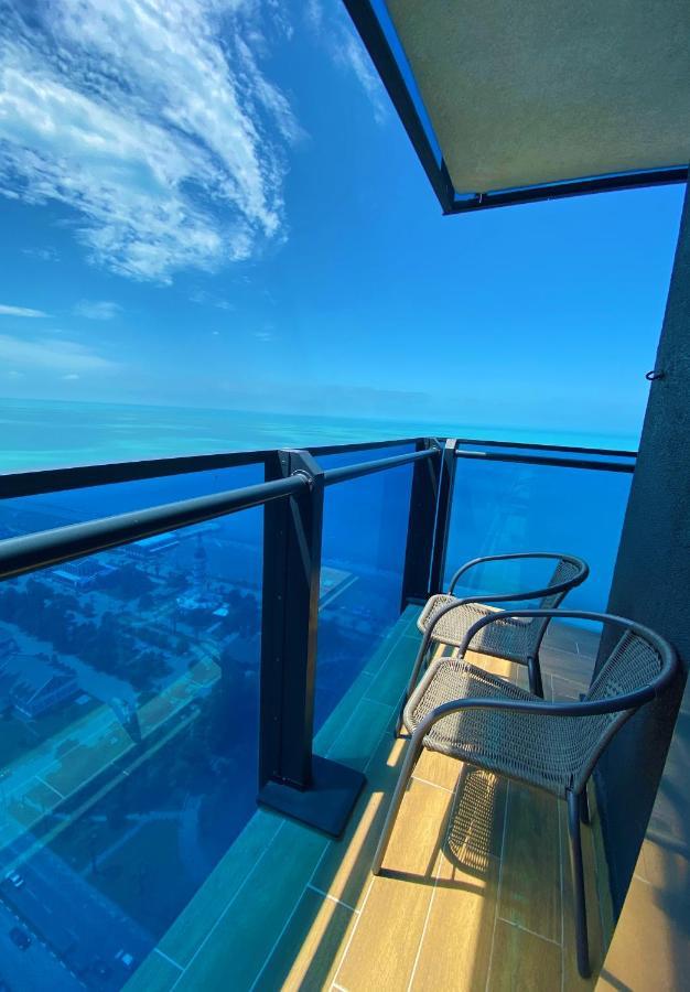 Orbi City - Seaside Apartmentsバトゥーミ エクステリア 写真