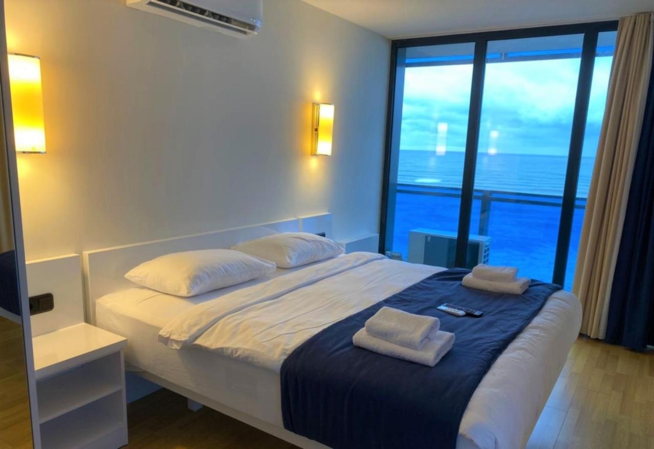 Orbi City - Seaside Apartmentsバトゥーミ エクステリア 写真