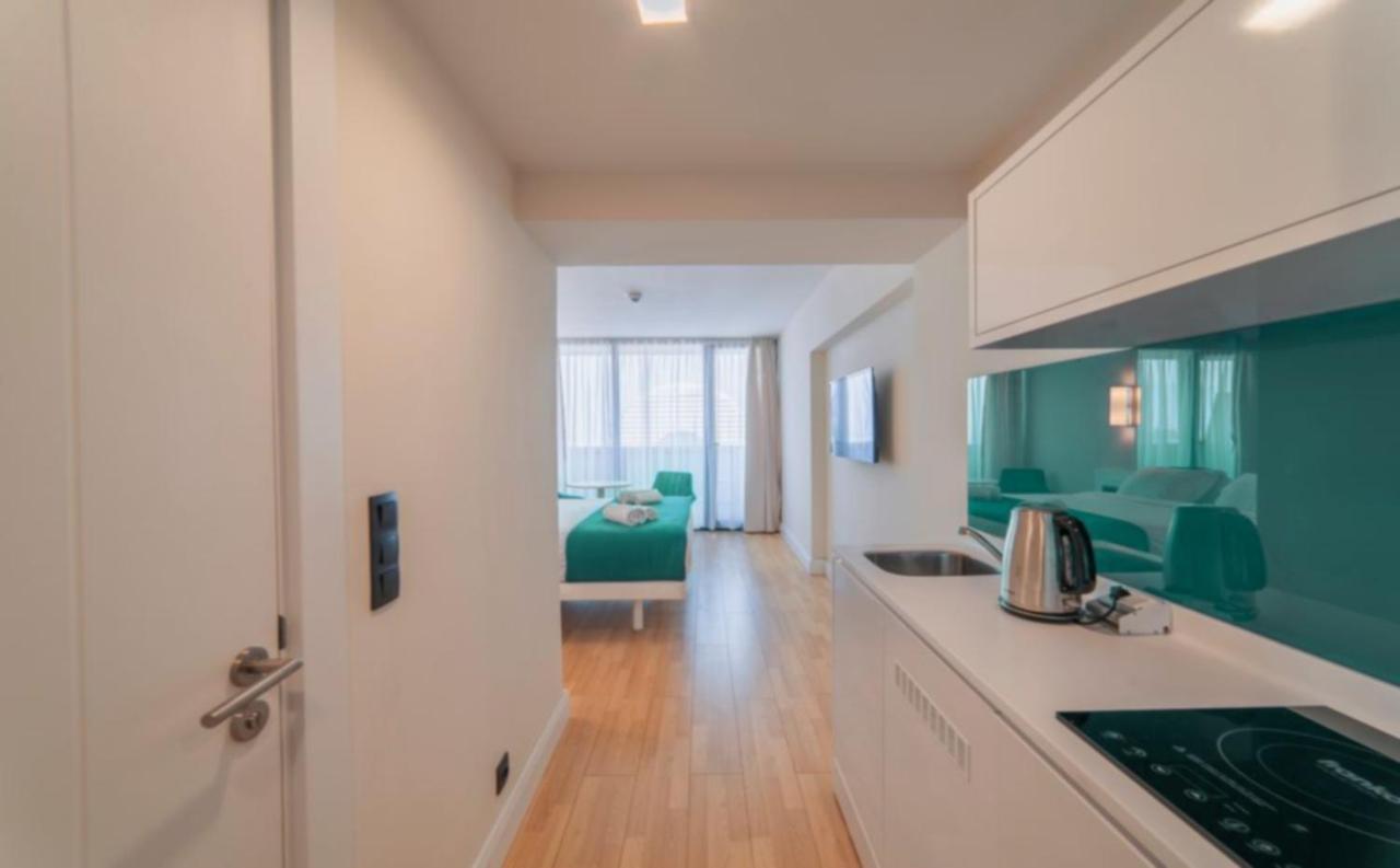 Orbi City - Seaside Apartmentsバトゥーミ エクステリア 写真