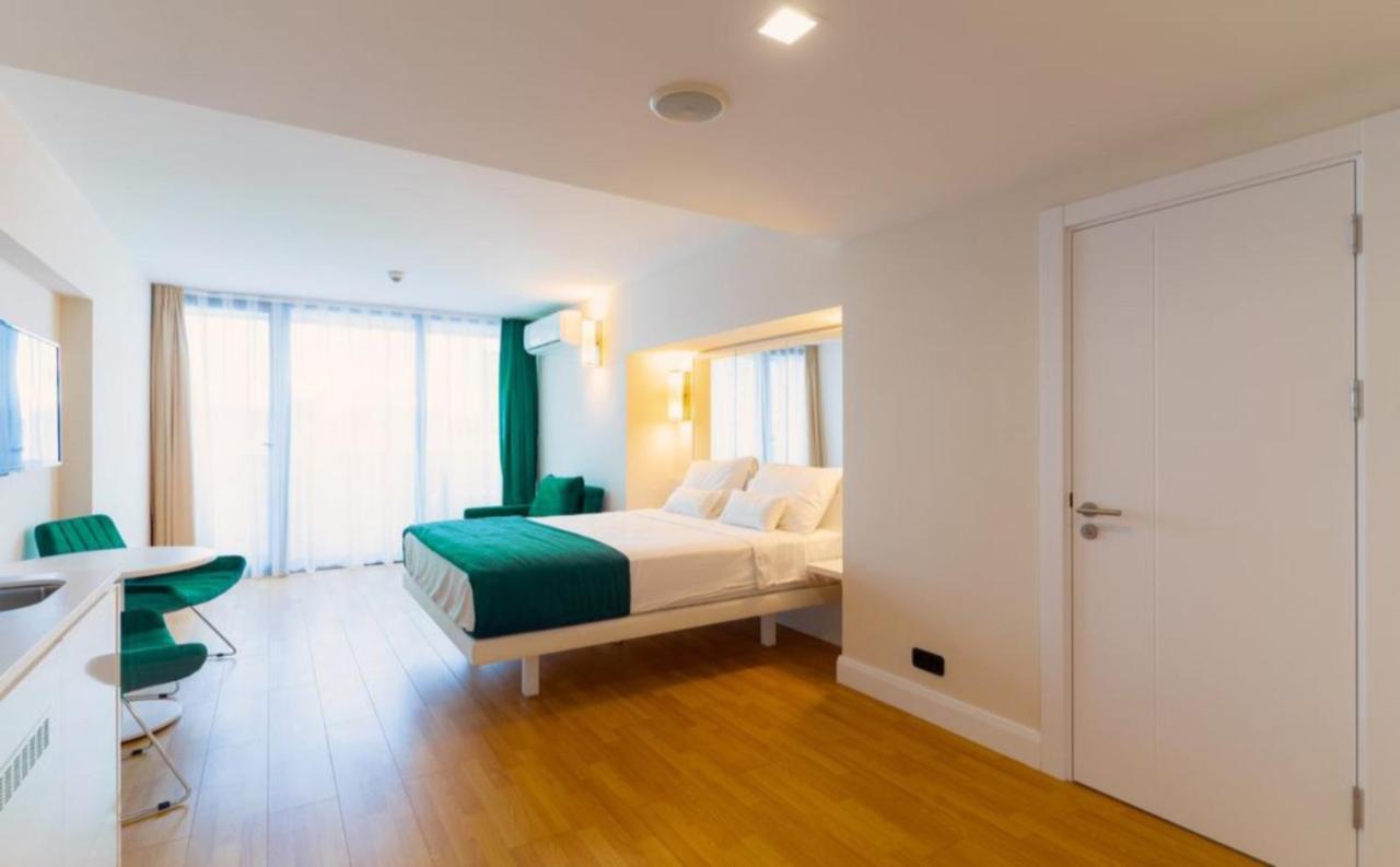 Orbi City - Seaside Apartmentsバトゥーミ エクステリア 写真